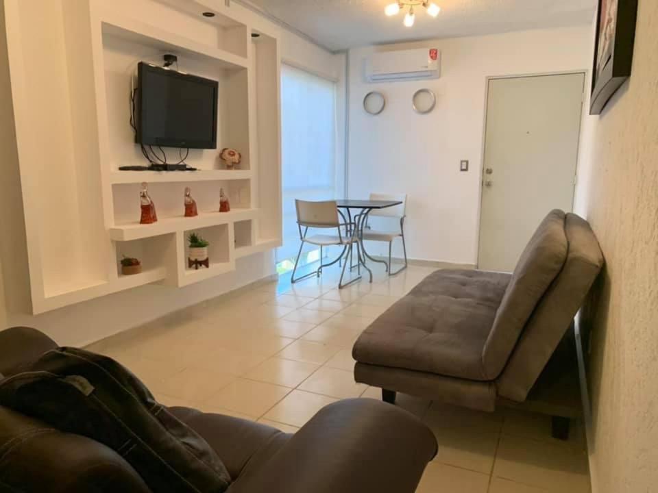 Departamento Diamante Alberca 15 Min Barra Vieja * Acapulco