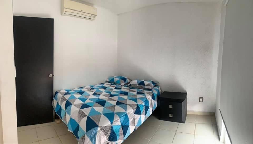 Departamento Diamante Alberca 15 Min Barra Vieja